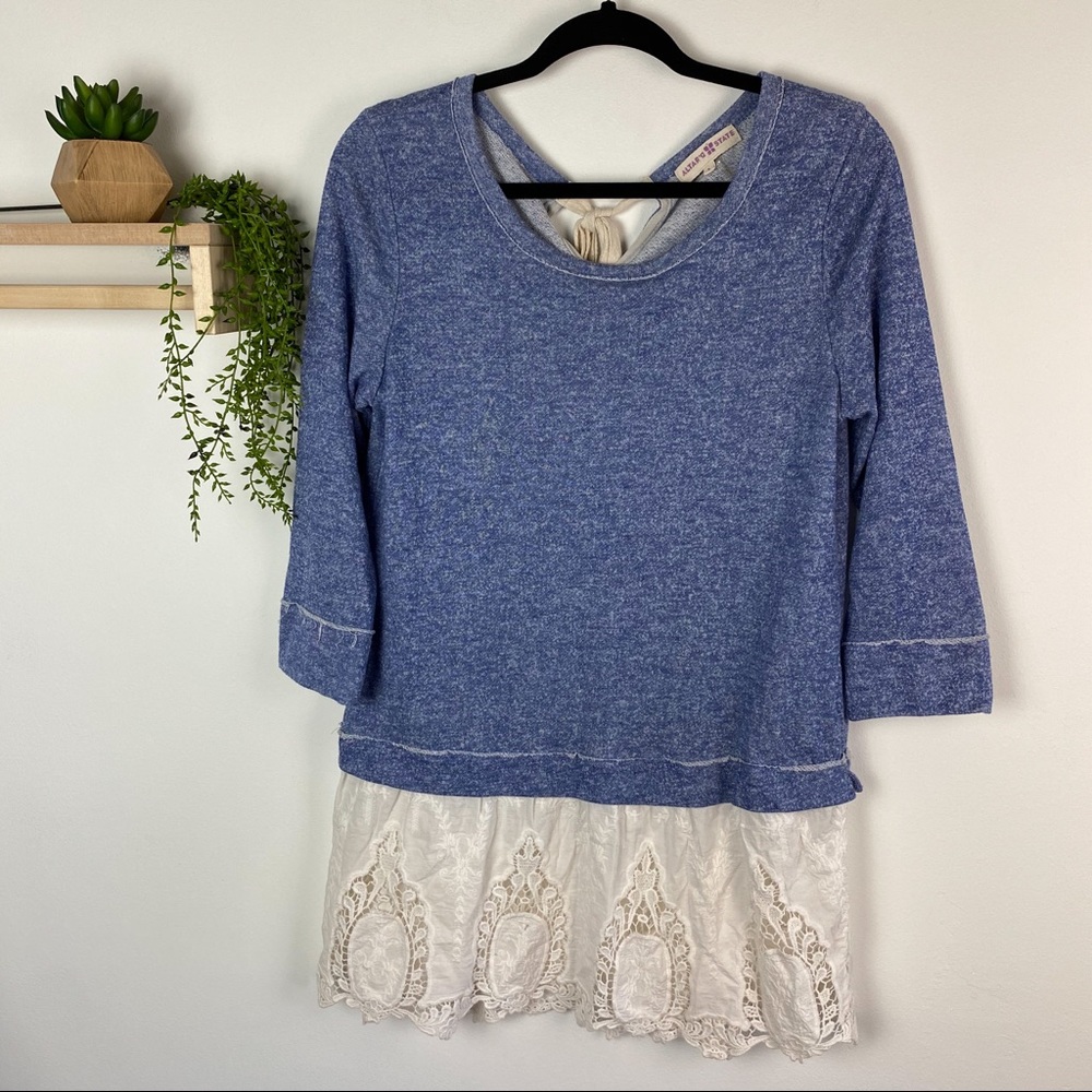 Altar’d state‎ blue top lace hem size large